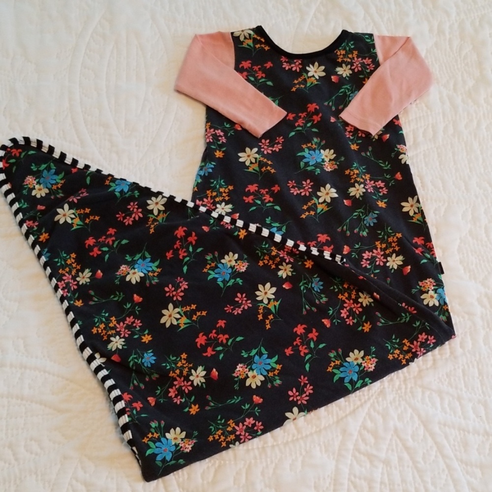 Rags to Raches Floral Pouch 0-3 month size worn 1x